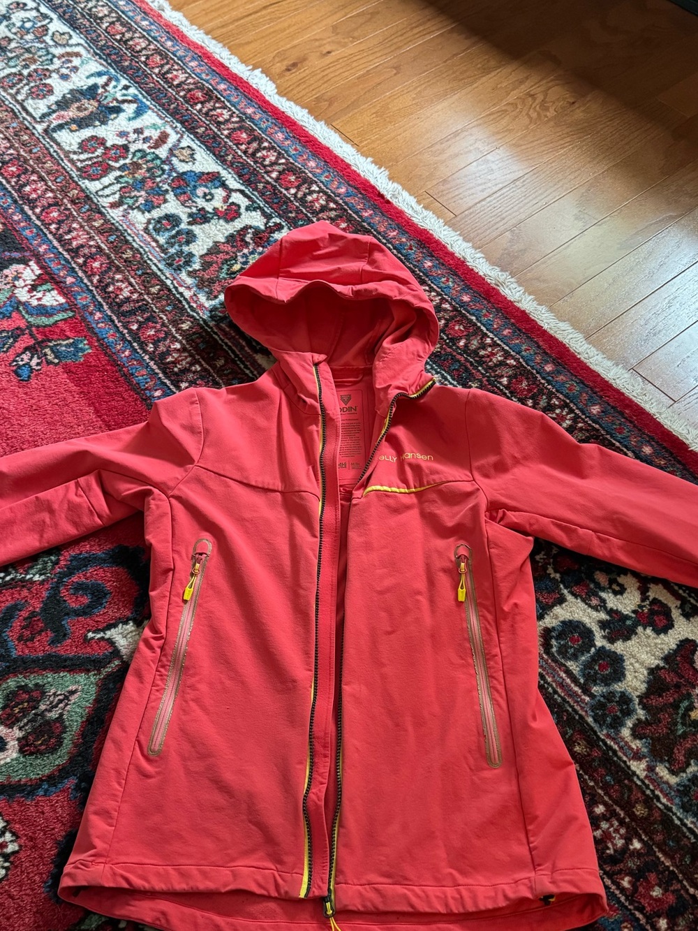Helly Hansen Women's Coral Hooded Softshell Jacket